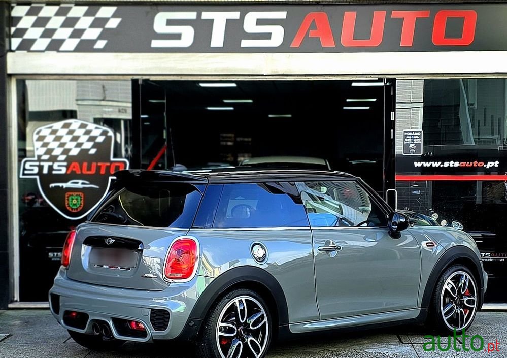 2017' MINI John Cooper Works 3 Portas photo #3