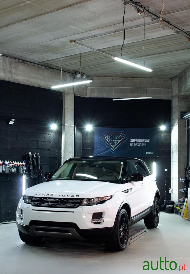 2015' Land Rover Range Rover Evoque 2.2 Ed4 Dynamic photo #1