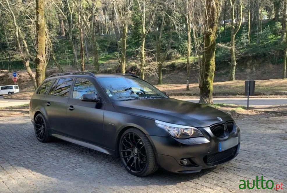 2008' BMW Série 5 D Touring photo #1