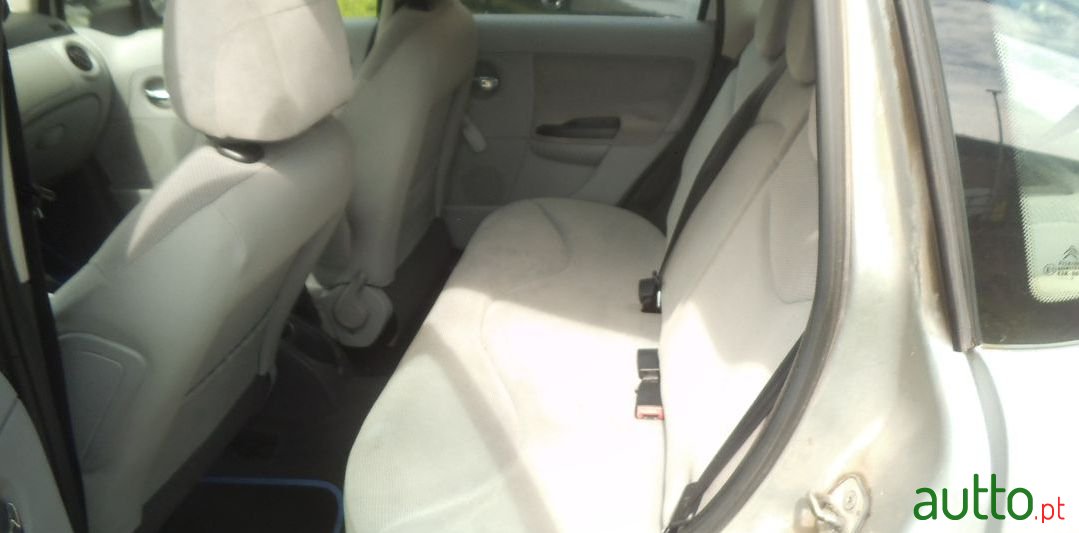 2007' Citroen C3 photo #6