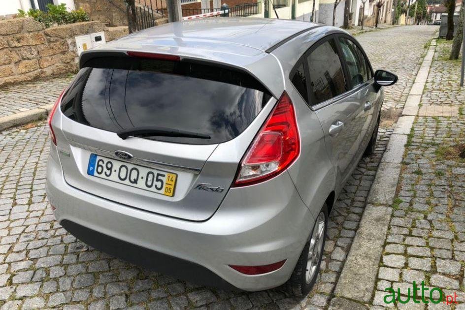 2014' Ford Fiesta photo #1