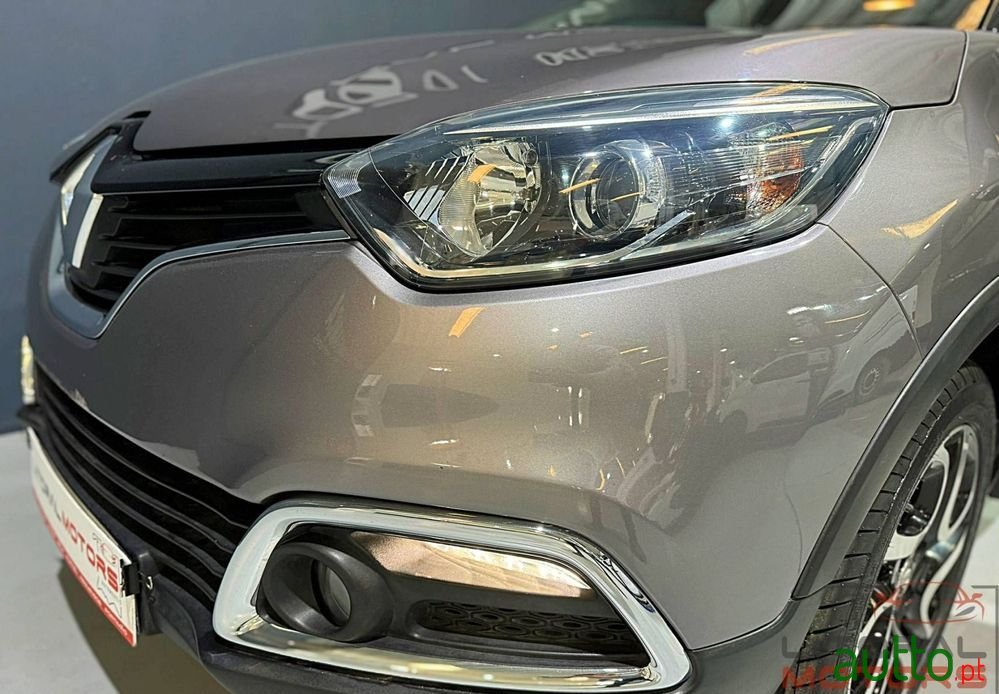 2017' Renault Captur photo #4