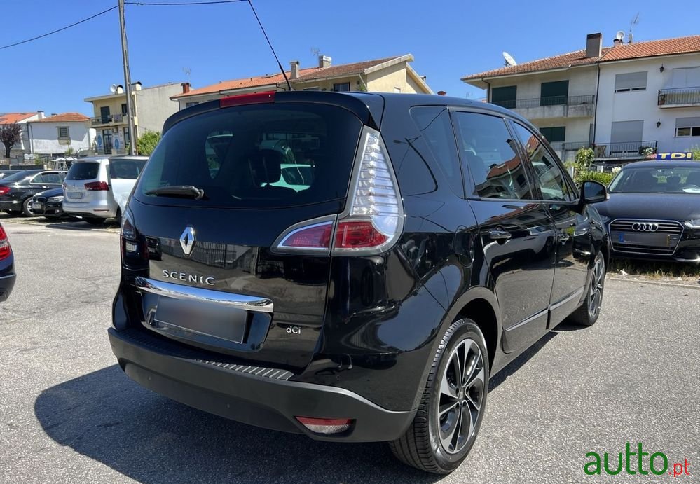 2016' Renault Scenic photo #3