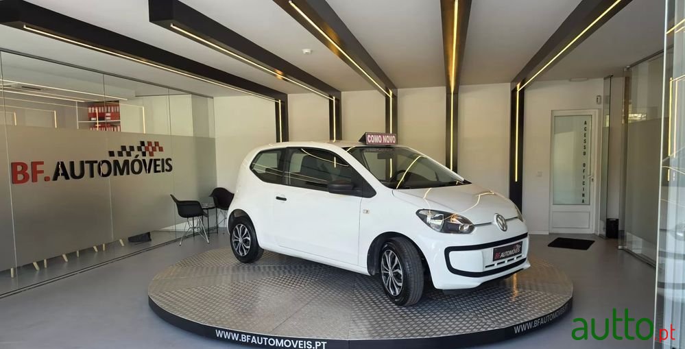 2016' Volkswagen Up! White photo #5