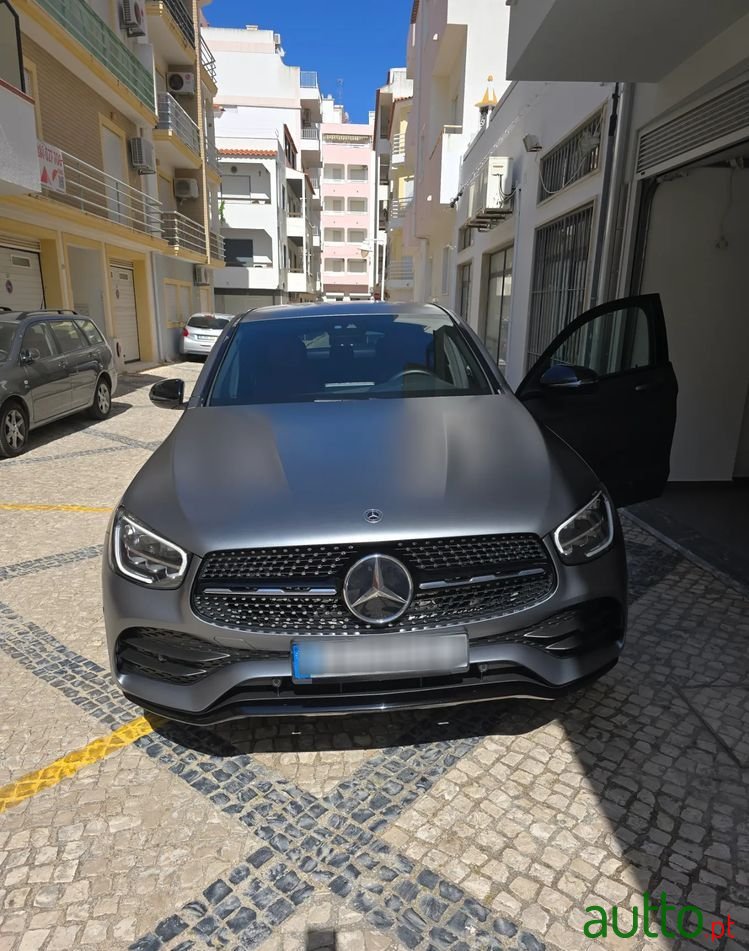2020' Mercedes-Benz Classe Glc E Coupé 4Matic photo #5