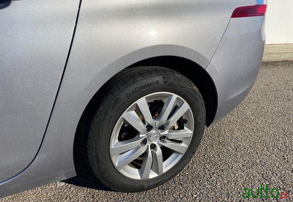 2017' Peugeot 308 Sw photo #4