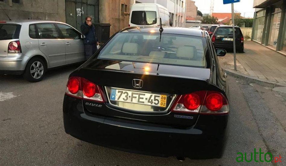 2008' Honda Civic Hybrid photo #3