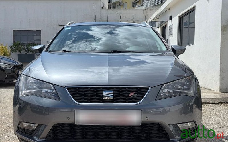 2014' SEAT Leon St 1.6 Tdi Style S/S photo #2
