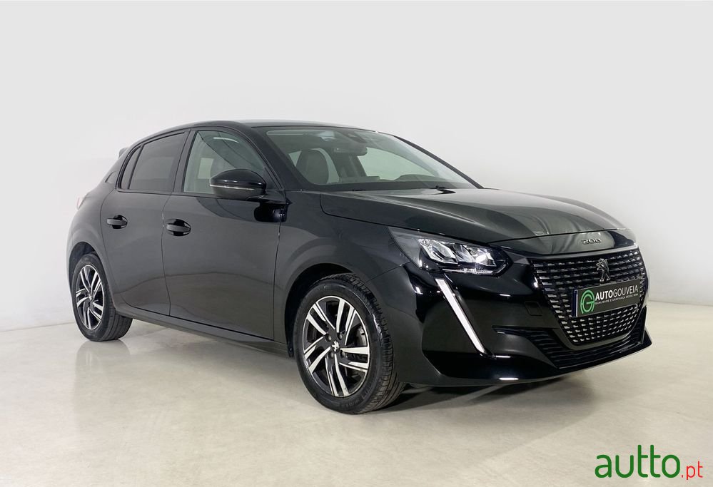2021' Peugeot 208 photo #3