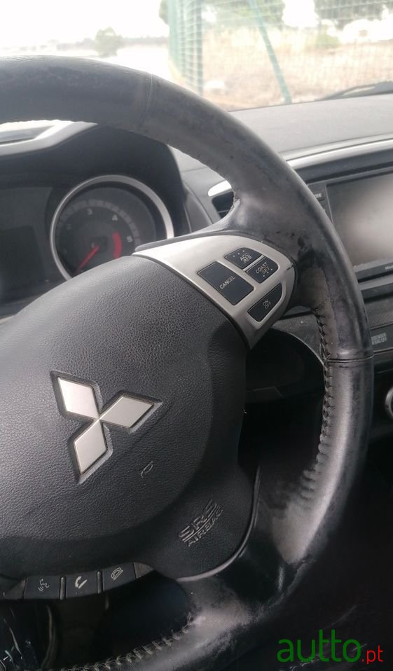 2008' Mitsubishi Lancer photo #5