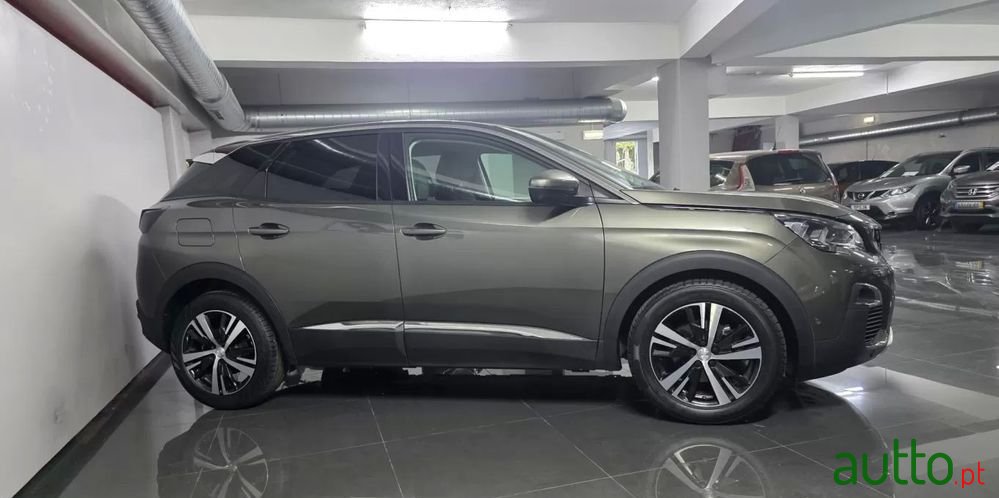 2017' Peugeot 3008 photo #4