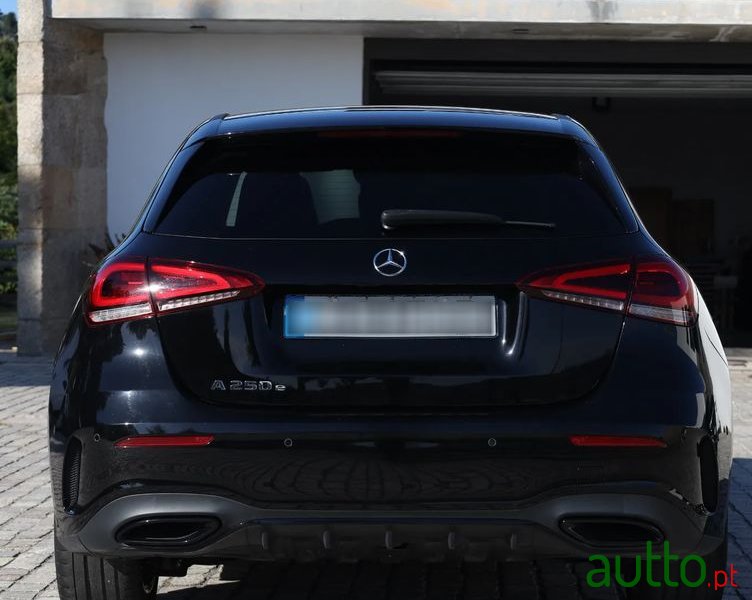 2020' Mercedes-Benz A 250 E Amg Line photo #4