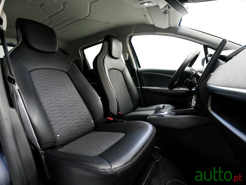 2021' Renault Zoe photo #4