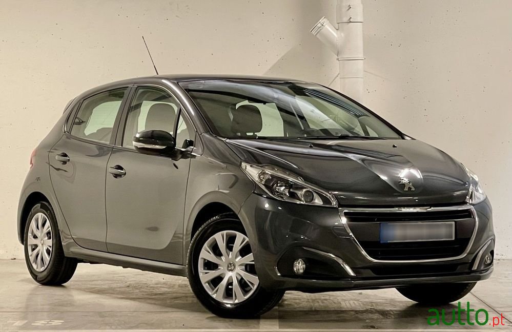 2017' Peugeot 208 photo #3