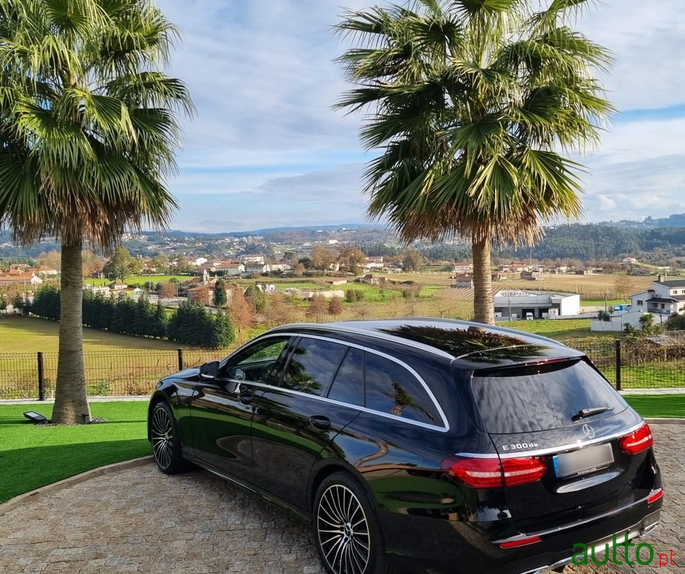 2021' Mercedes-Benz Classe E De photo #5