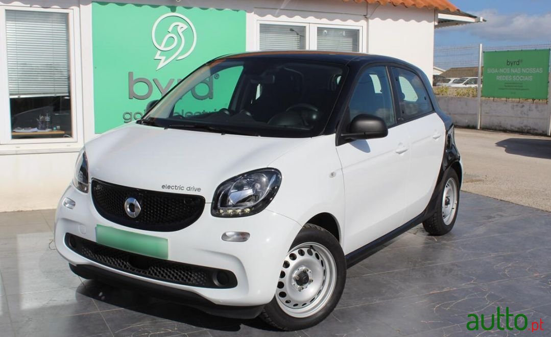 2018' Smart Forfour photo #1