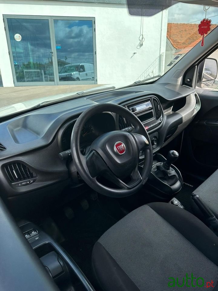 2016' Fiat Doblo photo #4