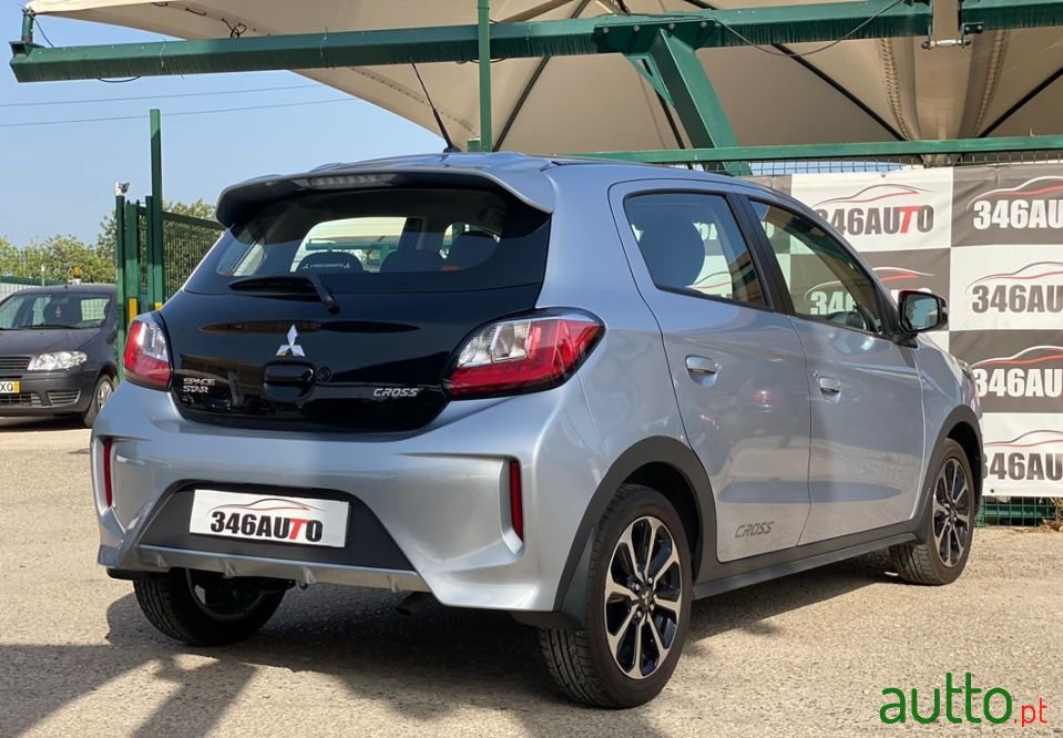 2021' Mitsubishi Space Star photo #3