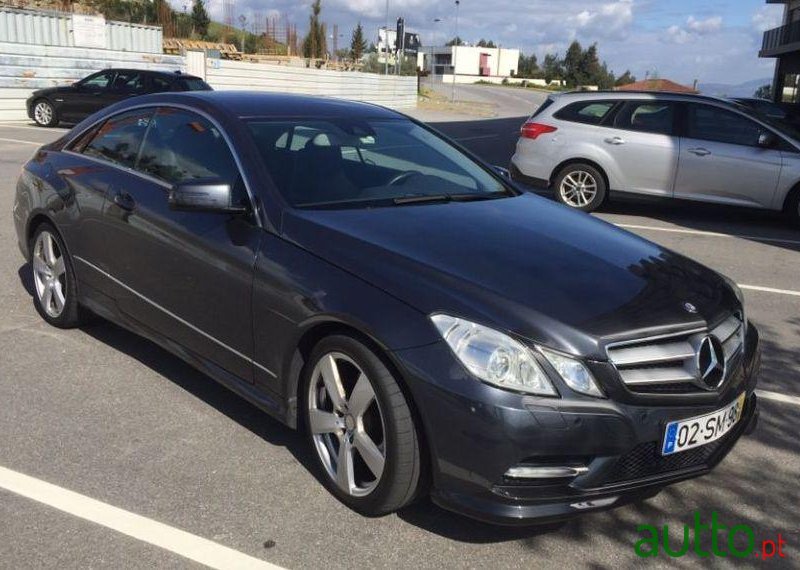 2013' Mercedes-Benz E-250 photo #4