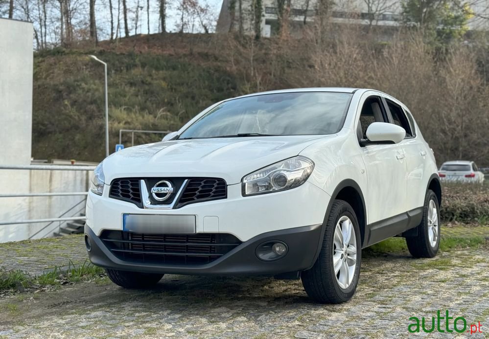 2012' Nissan Qashqai photo #1