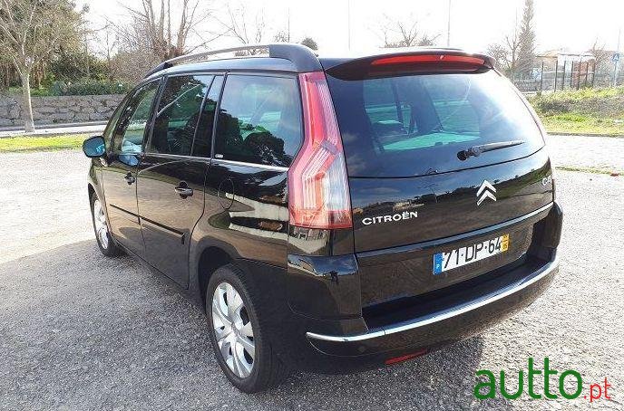 2007' Citroen C4 Grand Picasso photo #1