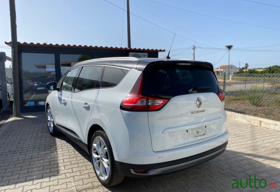 2018' Renault Grand-Scenic photo #6