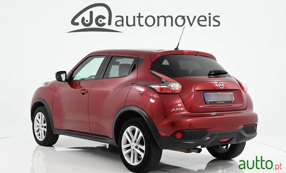 2016' Nissan Juke 1.2 Dig-T N-Connecta photo #2