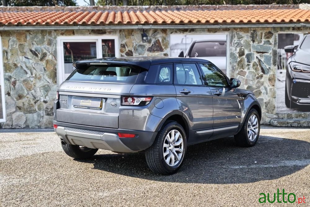2015' Land Rover Range Rover Evoque photo #5