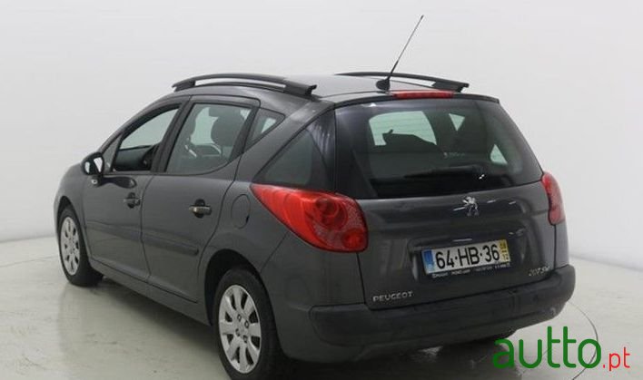 2008' Peugeot 207 Sw photo #1