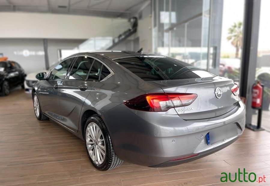 2020' Opel Insignia Grand Sport photo #2