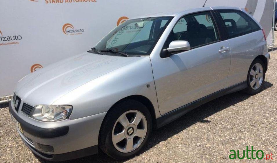 2007' SEAT Ibiza 1.4 16V Sport photo #1