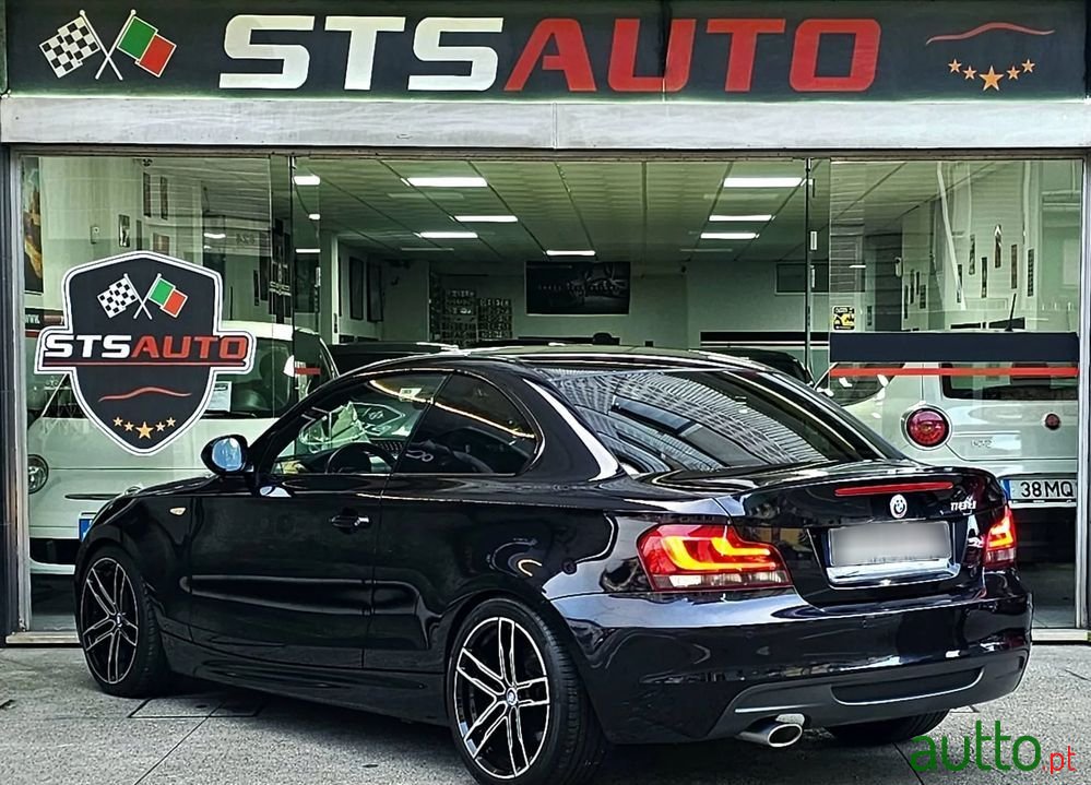 2013' BMW Série 1 D Line Sport photo #4