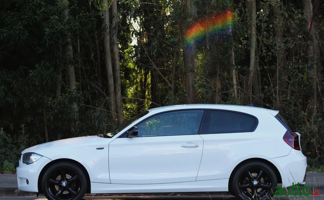 2009' BMW 116 photo #3