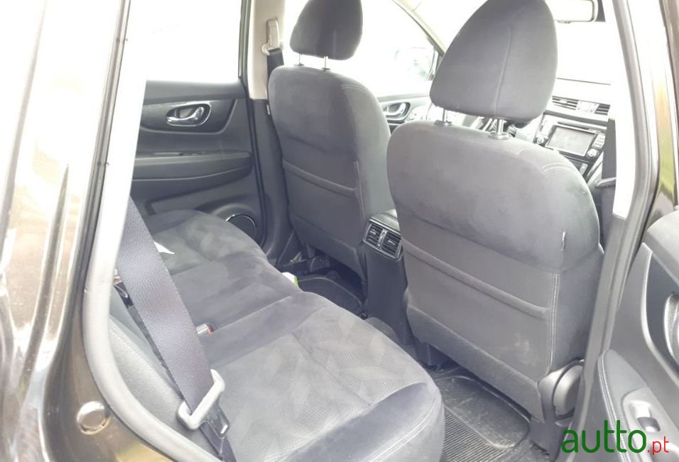 2016' Nissan X-Trail photo #1