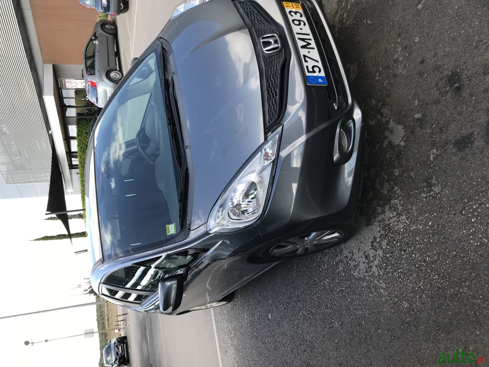 2011' Honda Jazz photo #2