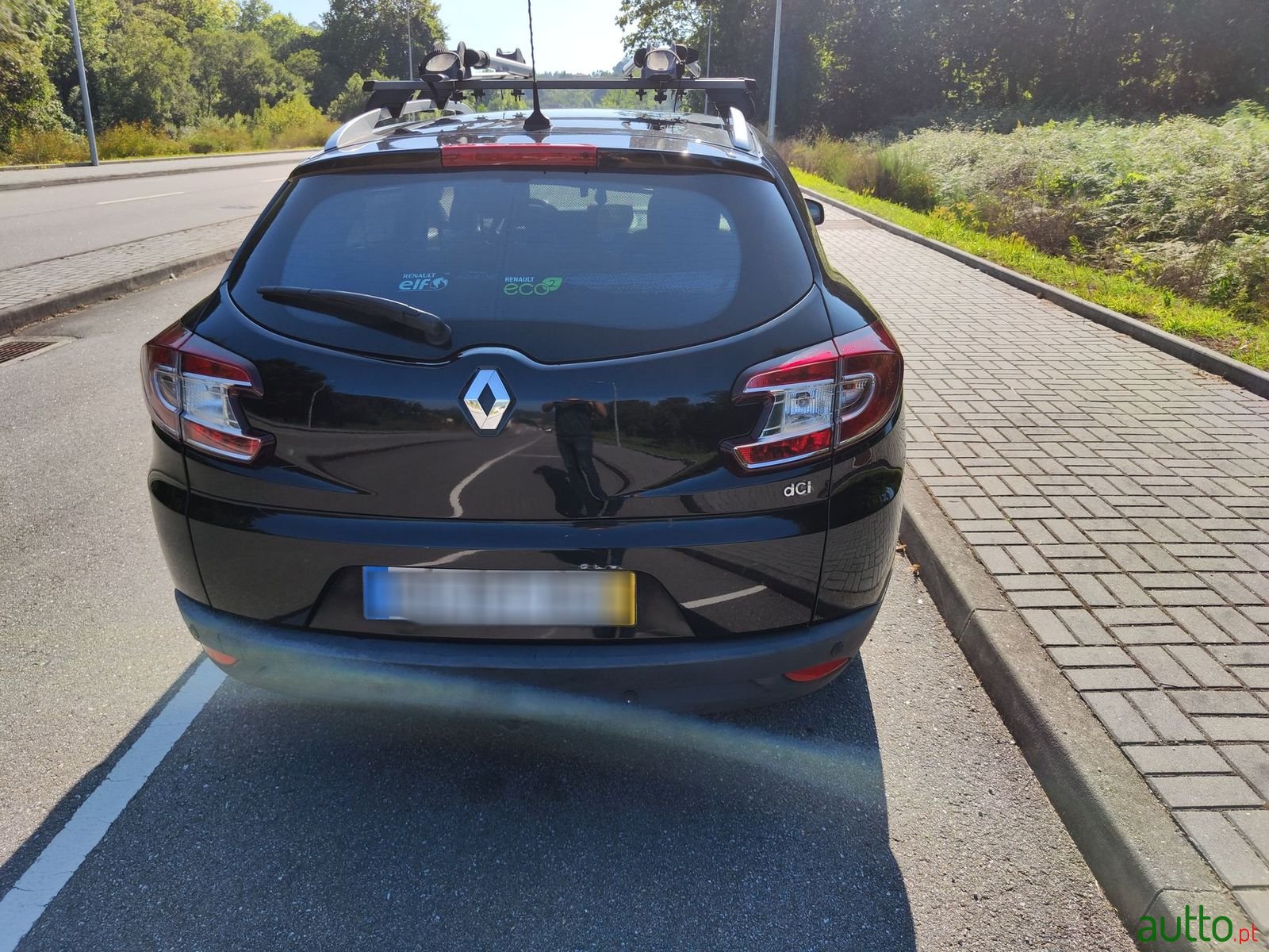 2014' Renault Megane Sport Tourer photo #5