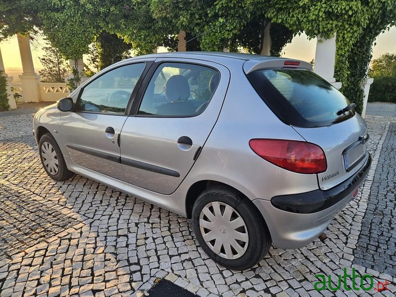 2001' Peugeot 206 photo #4