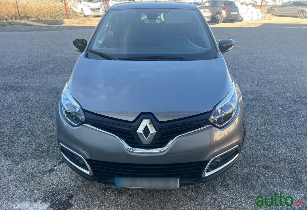 2016' Renault Captur photo #2