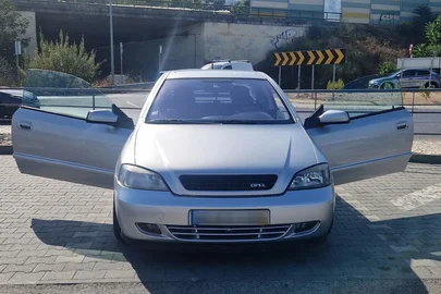 2001' Opel Astra 1.8 16V