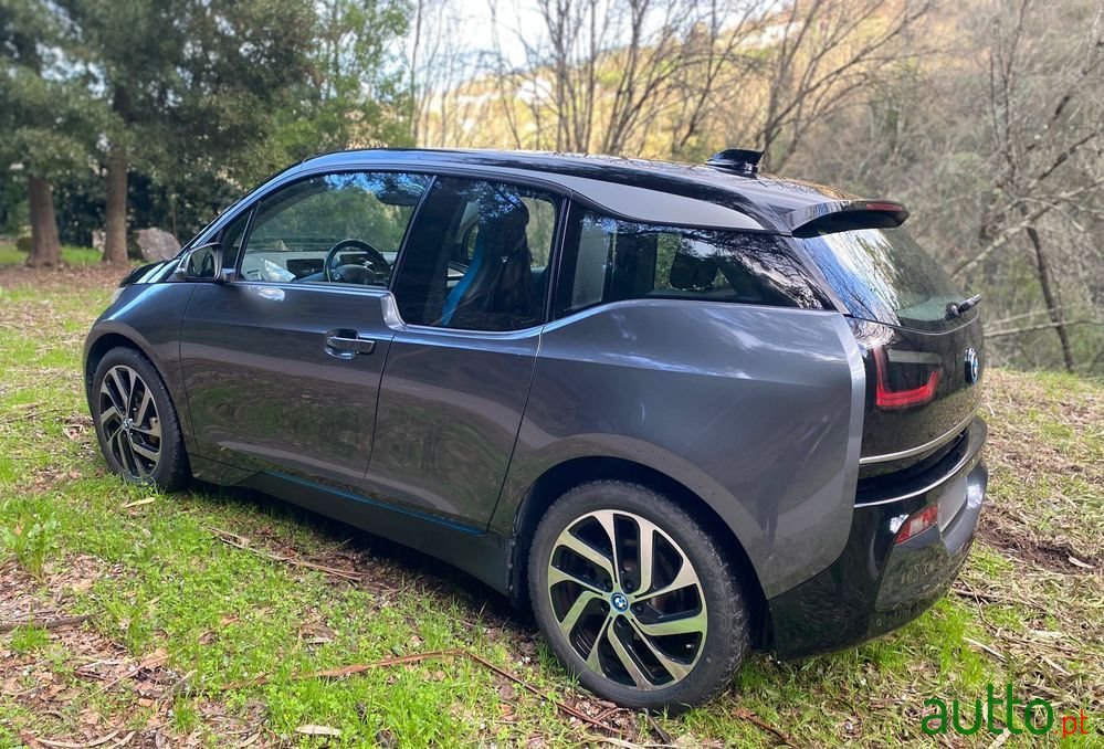 2019' BMW Série I (120 Ah) photo #5