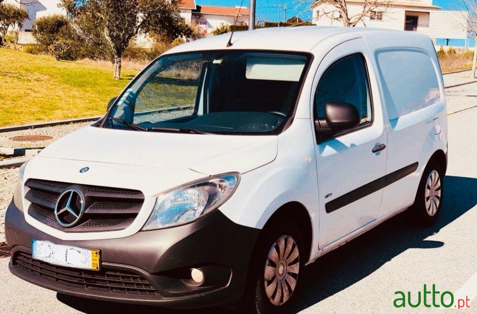 2013' Mercedes-Benz Citan 109 photo #3