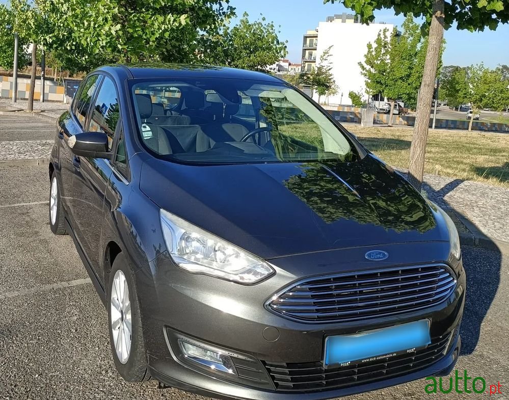 2015' Ford C-MAX photo #1