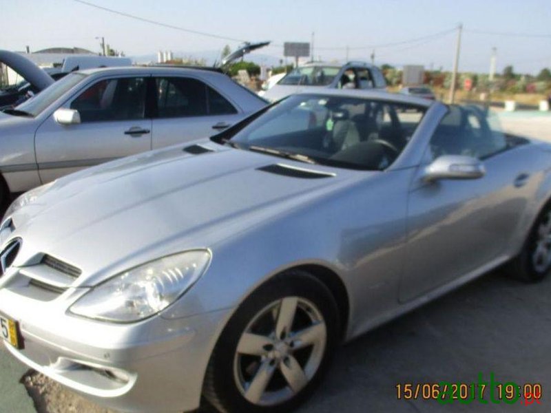 2005' Mercedes-Benz Slk-200 photo #1