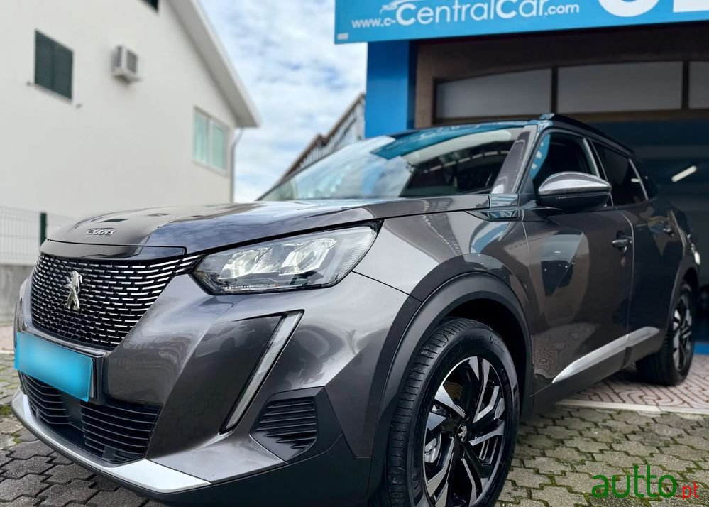 2021' Peugeot 2008 1.5 Bluehdi Allure photo #4