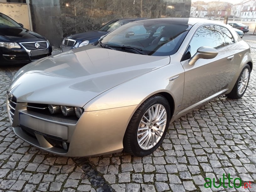 2009' Alfa Romeo Brera photo #1