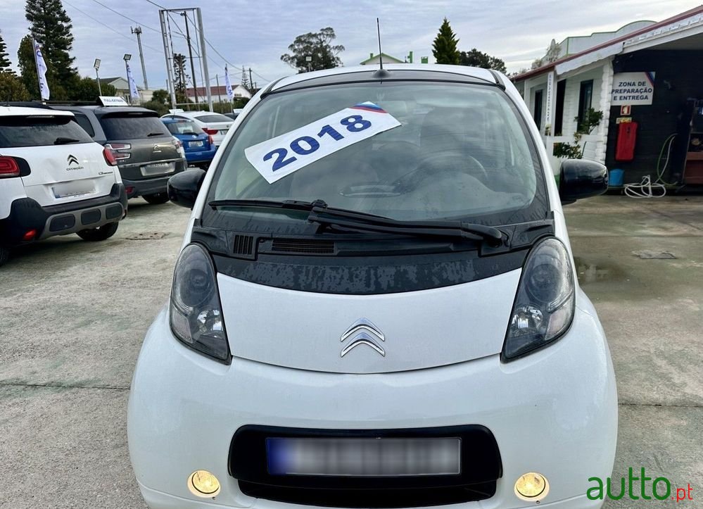 2018' Citroen C-Zero Seduction photo #2