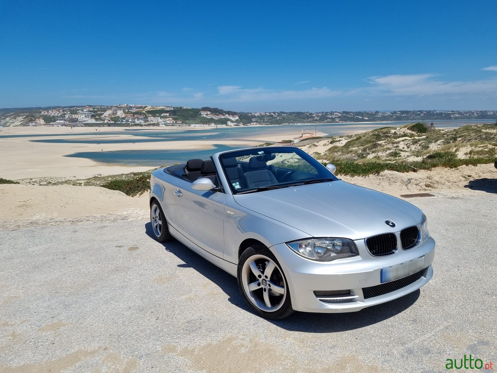 2009' BMW 120 photo #5