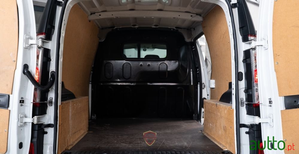 2018' Renault Kangoo 1.5 Dci Maxi Business photo #6