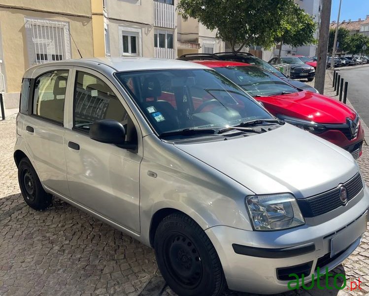 2012' Fiat Panda photo #2