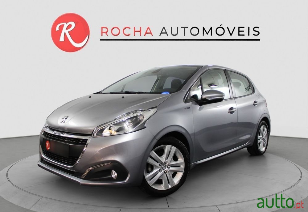 2017' Peugeot 208 photo #1